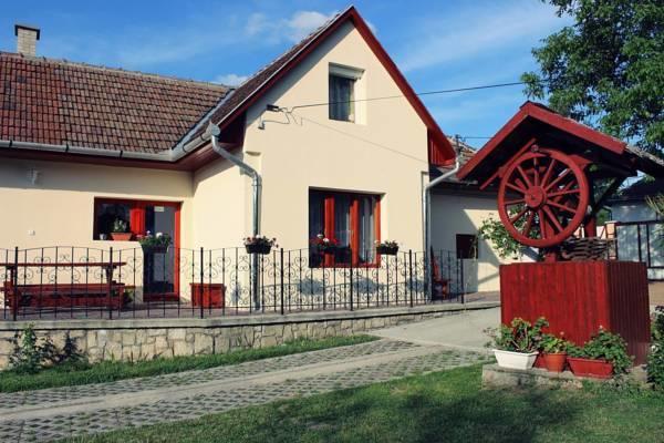 Hotel Zempleni Vendeghaz Erdőbénye Exteriér fotografie